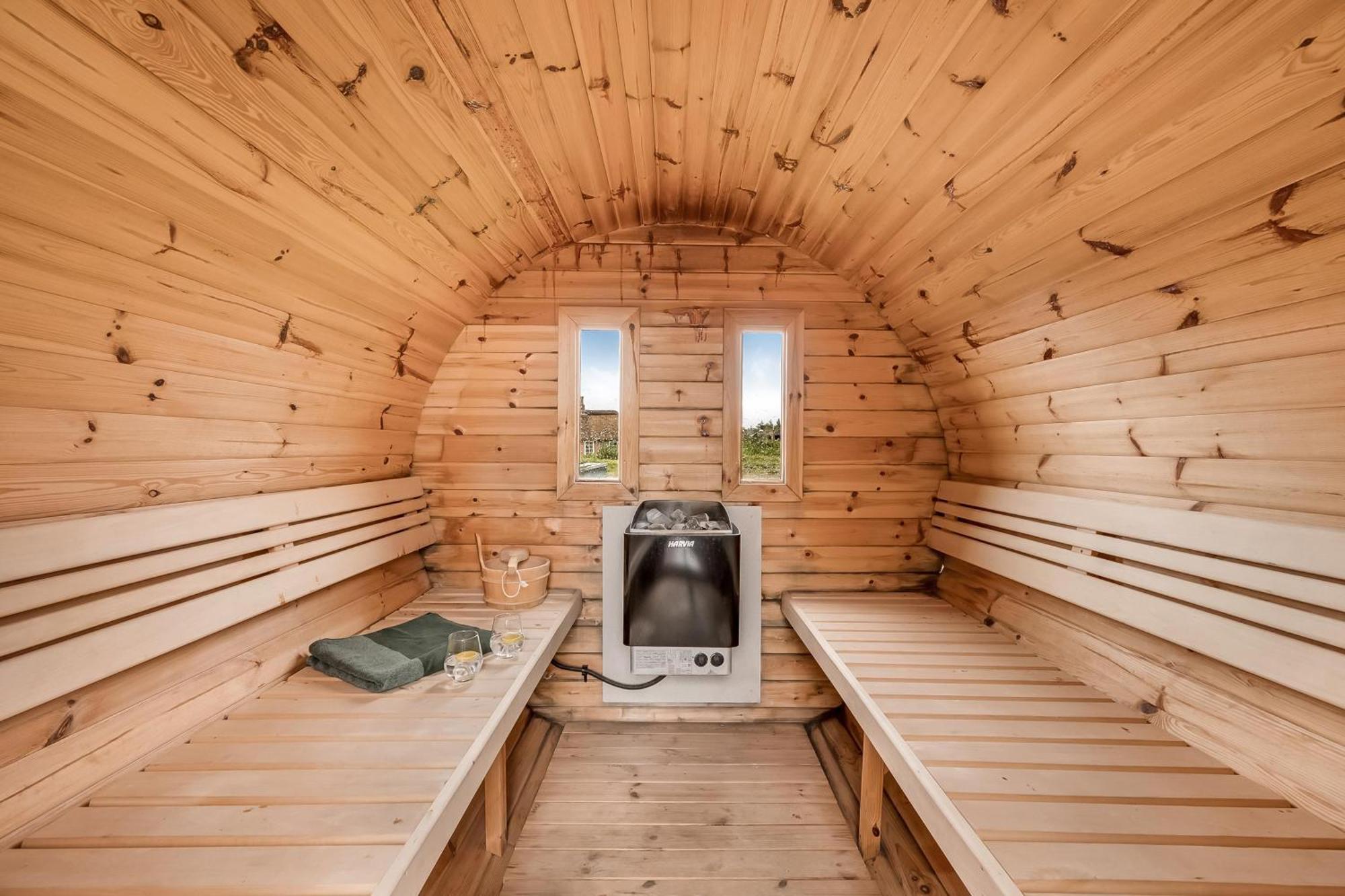 Charming Holiday Home Near The North Sea, With Outdoor Sauna And Outdoor Spa, リンケビング エクステリア 写真