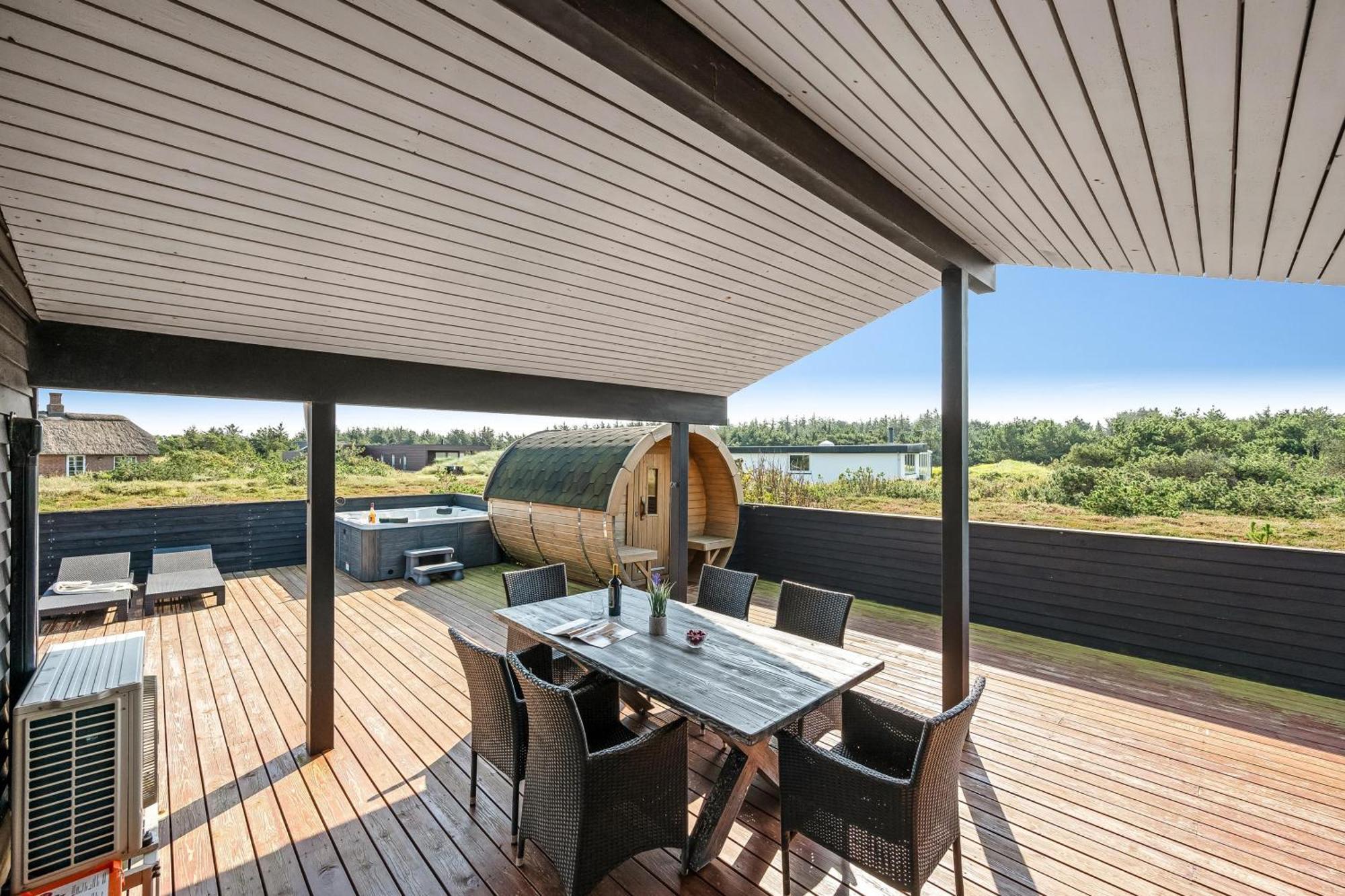 Charming Holiday Home Near The North Sea, With Outdoor Sauna And Outdoor Spa, リンケビング エクステリア 写真