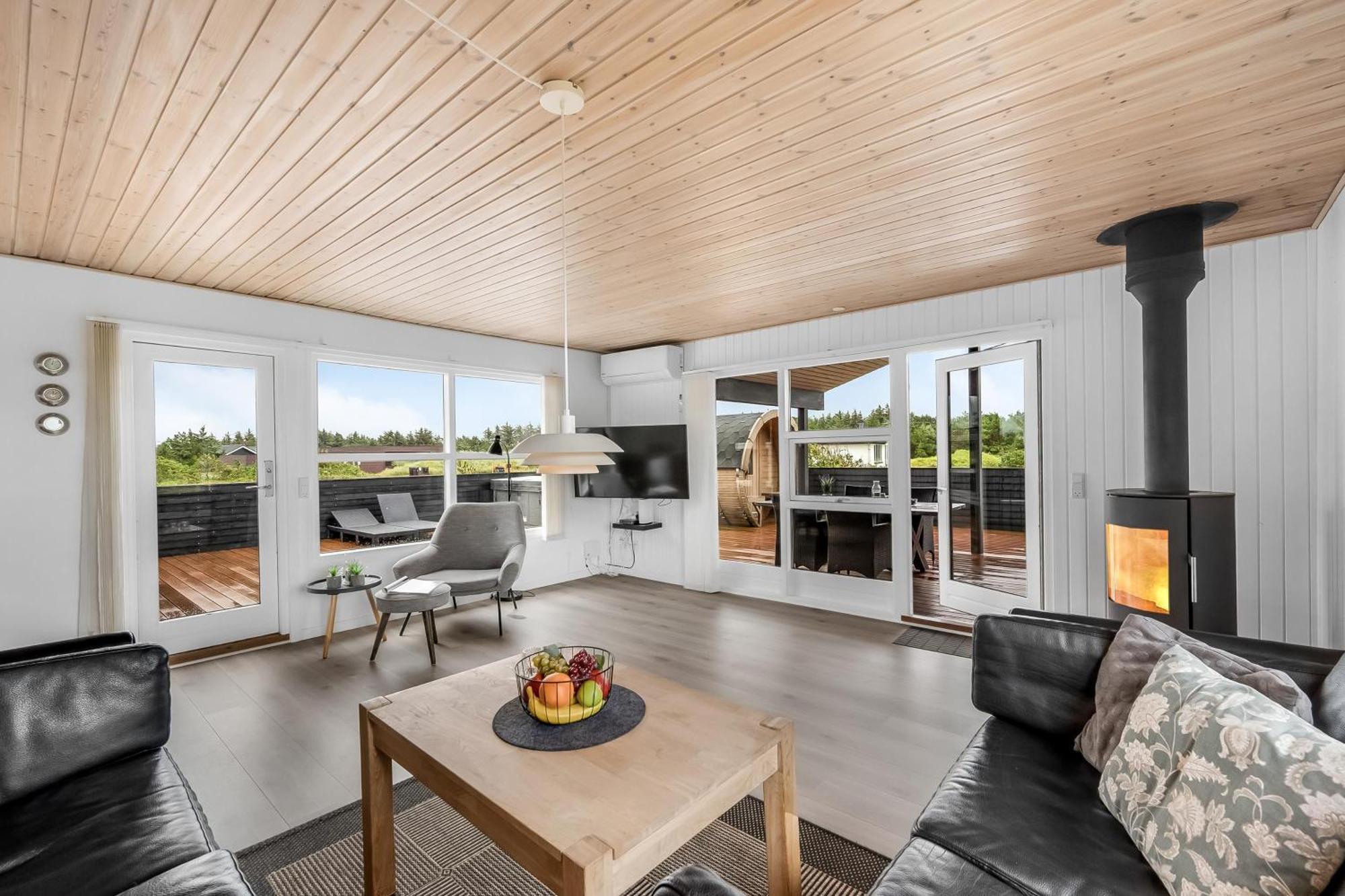 Charming Holiday Home Near The North Sea, With Outdoor Sauna And Outdoor Spa, リンケビング エクステリア 写真